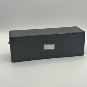 Morphe hardcase brush holder